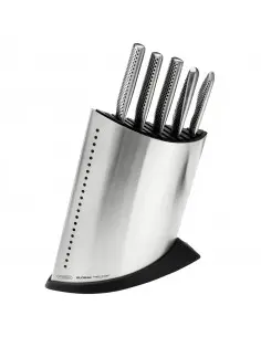 Un set de 5 cuțite într-un...